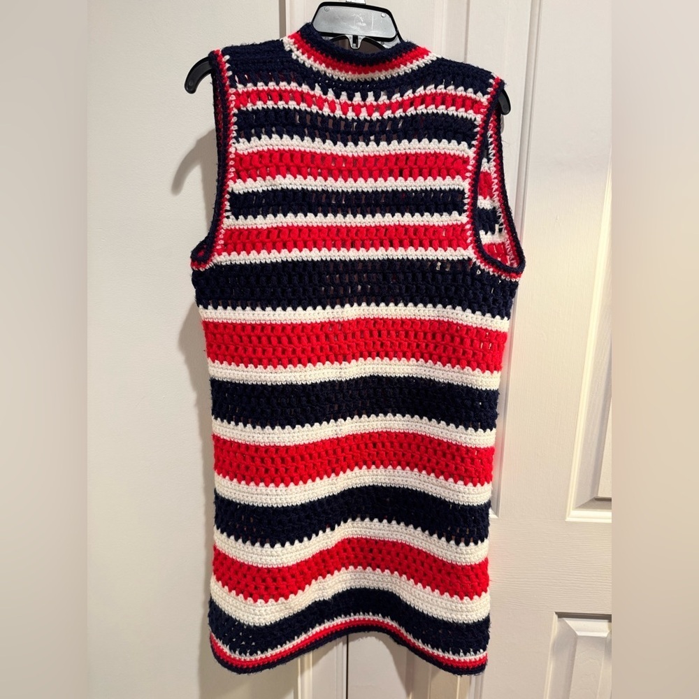 Vintage Crochet sweater vest - Picture 3 of 3
